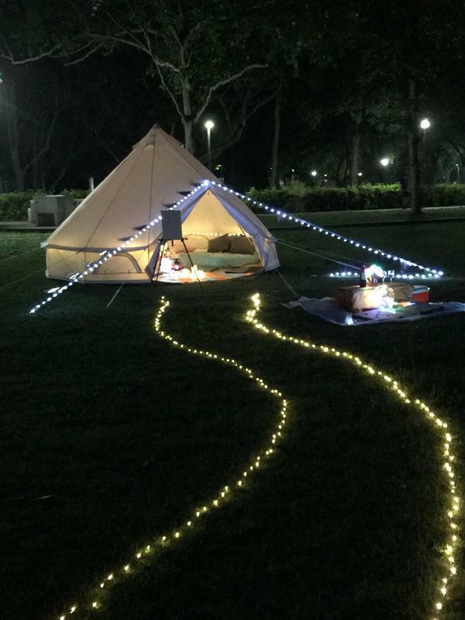Glamping Kaki - Medium Bell Tent Singapore Buitenkant foto